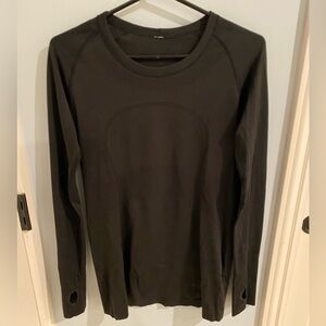 Lululemon Black Long Sleeve Top